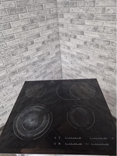 Варочная панель электрич. Electrolux EHF 96547 FK